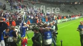 Fernando Torres with the Champions League trophy