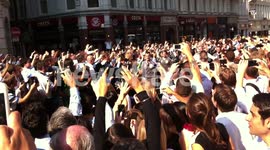 Olympic Torch Relay St Paul's Cathedral II