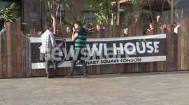Large Queues at Kiwi House