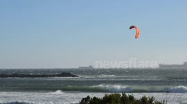Kitesurfing Crash