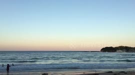 Time-lapse of Terrigal Beach moon rise after heatwave