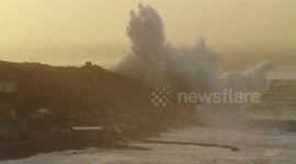 Impressive 200ft wave CRASHES into Cornish coast