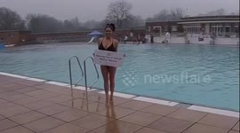 Casey Batchelor swims for charity at Hampstead Lido Charity Chilly Dip