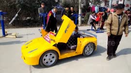 Grandfather builds electric Lamborghini replicas for grandson