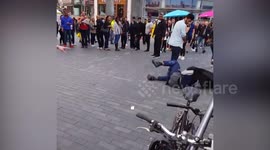 Thug armed with an axe was TASERED by police