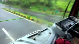 Bus driver's unusual life hack to cope with his broken windscreen wiper