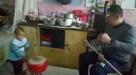 Toddler shows off serious drumming skills