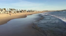 Venice Beach California 80 degrees March 2017
