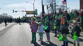 Chicago's Southside Irish Parade crowd