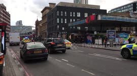 Large number of police spotted in Shoreditch, London