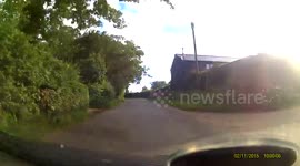 Car On Wrong Side of Road Starston 11/07/16