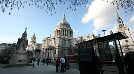 St Paul's Cathedral Timelapse 07