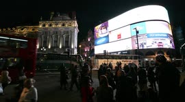 Piccadilly Circus Timelapse 01