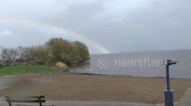 Newsflare Edit - Just some ducks flying through a rainbow