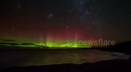 Stunning aurora australis in New Zealand