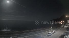Meteorite caught on Dawlish Beach camera