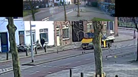 Car hits lamppost