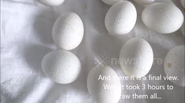 How to decorate eggs with bees wax