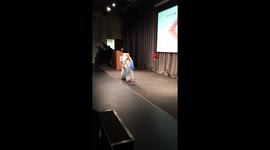 Chinese Traditional Fan Dance