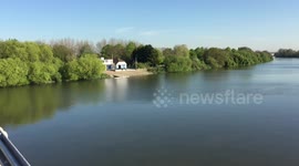 Suburban London really does look stunning on a crisp Spring morning