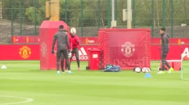 Ashley Young trolls Daley Blind during Man Utd training