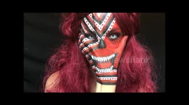 Make-up artist uses hand to create incredible face illusion