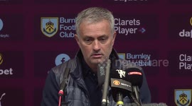 Mourinho urges Man Utd players to be 'crazy' like him