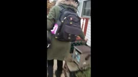 Mum acts hilariously shocked when her daughter surprise visits her