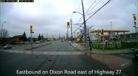 City of Toronto Dump Truck cut off by careless driver.