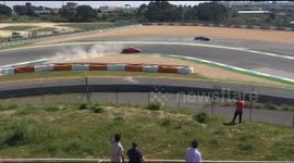 Ferrari 448 in enormous crash at track day