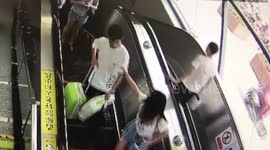 Chinese woman slaps a man touching her hip in tube station