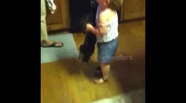 This is how you carry a cat.