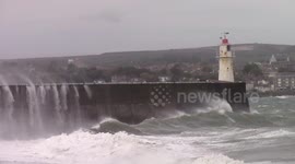 Yachtsmen and Pilots struggle with Gale Force conditions
