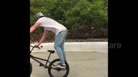 Matti Hemming doing BMX Stunts at Eden Project #2