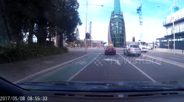 Confused Driver Runs Red Light - Perth