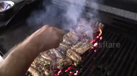 Charcoal Barbecue Life Hack N485