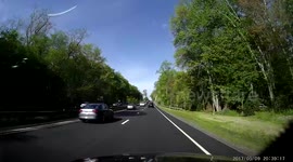 6 cars crash on Merritt Parkway - today 05/09/2017 at 8:30am
