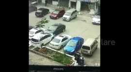 Driver tries to park car, crashes into restaurant