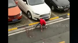 Martial artist uses blowy weather to channel 'supernatural powers'