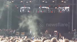 Jeremy corbyn at the libertines concert 20/05/2017