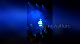 Newsflare Edit - Liam Fray tribute to Manchester ?? https://t.co/XkGvBpgube