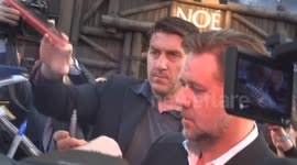Premiere in Paris Noah - Russell Crowe  Jennifer Connelly