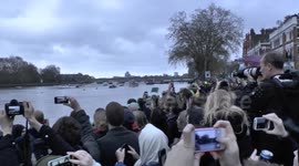 The 160th University Boat Race, UK - Race Start