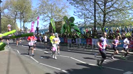 London Marathon 2014 - Silver Man - Fancy Dress