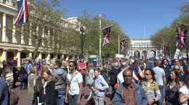 London Marathon 2014 - Panoramic Crowd Shot - The Mall