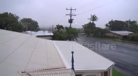 Tropical Cyclone Ita - debris winds