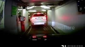 Dashcam video of bad/strange drivers in the Netherlands