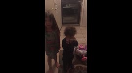 Afghanistan soldier surprises daughters after serving 3 months overseas