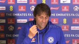 Antonio Conte pays his respects to the Manchester disaster victims