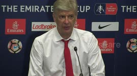 Wenger: decision expected 'next week'